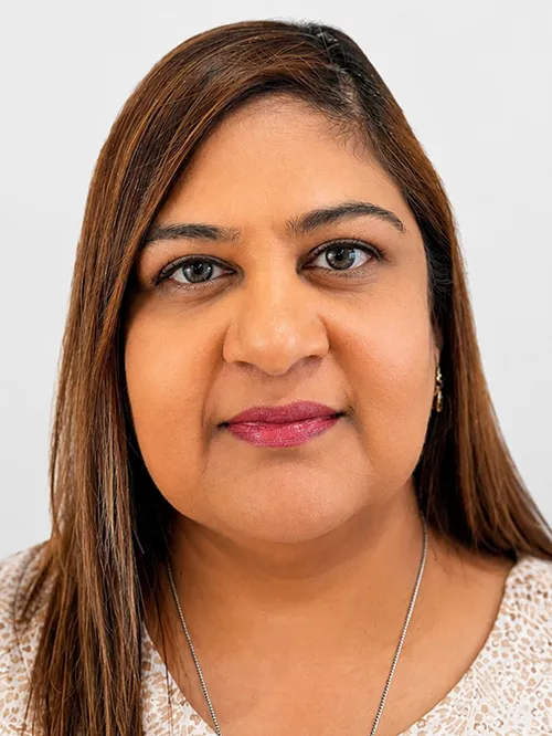 Faeza Khan